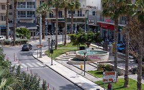 Iris Luxury Apartment At The Heraklion Center